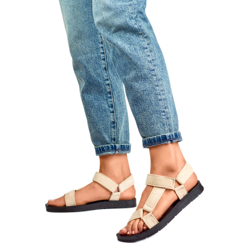 Szandál Modell LEI530BE Bézs - PRIMO