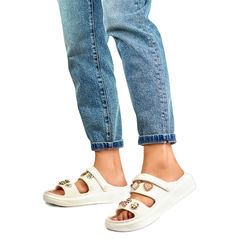 Női szandál Díszített JHC3071W fehér
