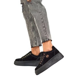 Női sportcipők a platformon TL251B, fekete Női sportcipők a platformon TL251B, fekete