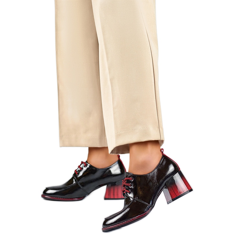 Női cipő GD-FL439-B Lakkbőr fekete