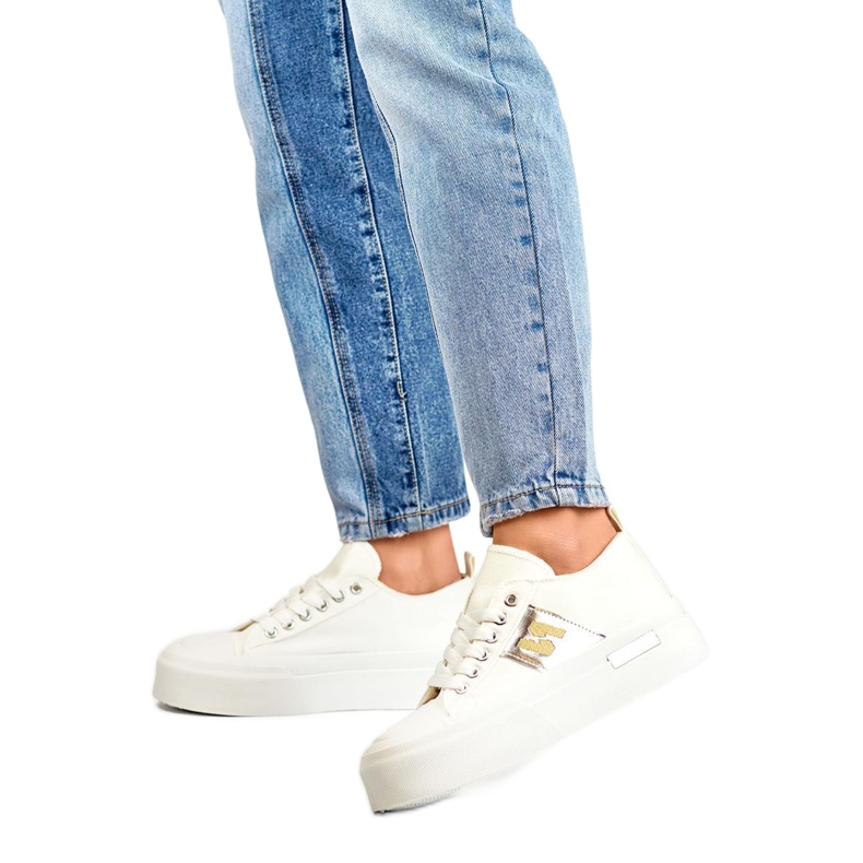 Női sportcipők az LY100W platformon fehér