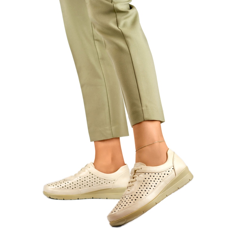 Női cipők 8615-4BE bézs