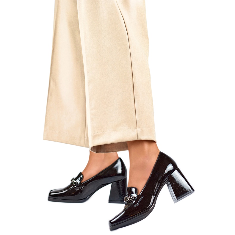 Női szivattyúk 24-12322B fekete