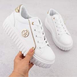 News Hírcipők a 4757 EVE459 platformon fehér