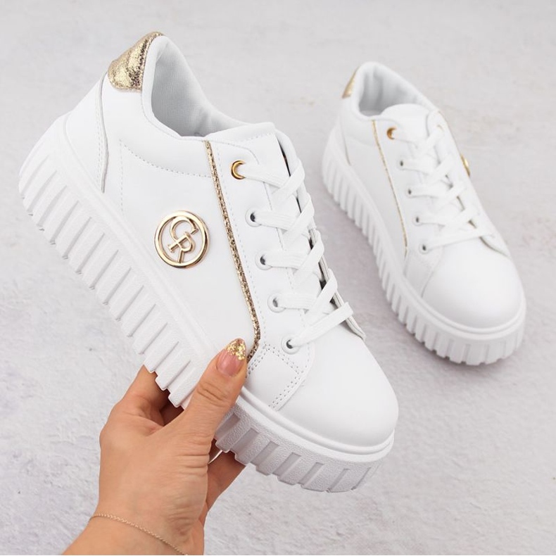 News Hírcipők a 4757 EVE459 platformon fehér