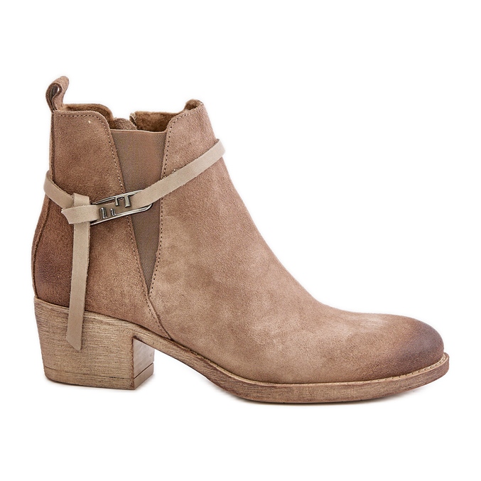 Zazoo 60478 Velúr magas sarkú csizma, szigetelt, cipzárral rögzítve, bézs Zazoo 60478 Velúr magas sarkú csizma, szigetelt, cipzárral rögzítve, bézs