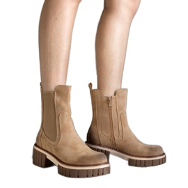 Bézs masszív platformcsizma horzsolásokkal a Sholla-tól