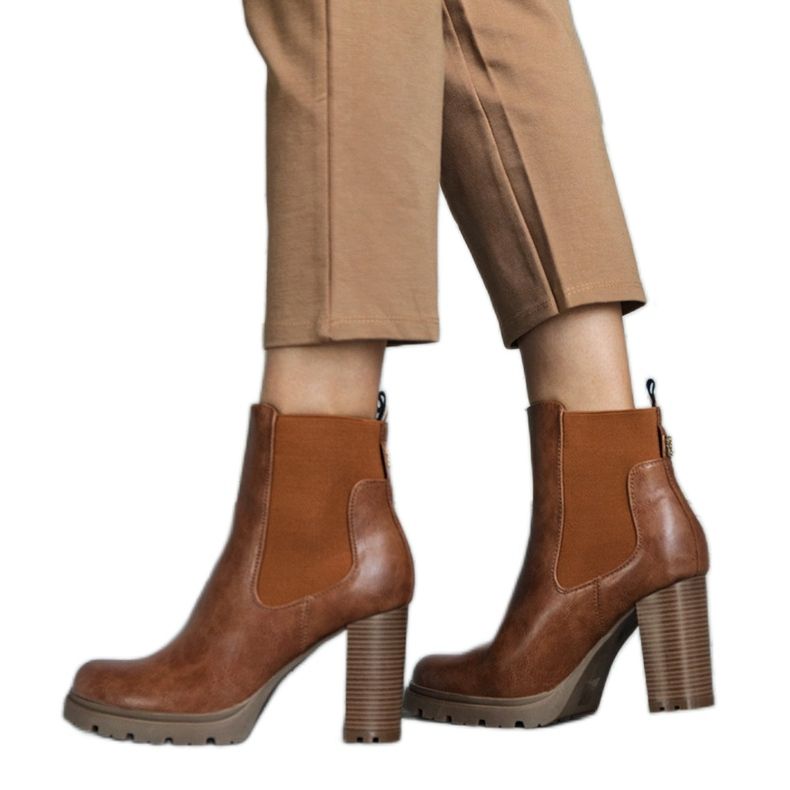 Barna felbújós bokacsizma Motena ökobőrből