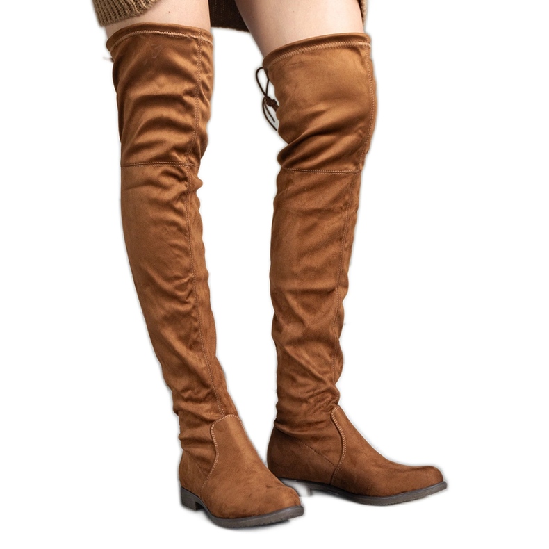 Barna hosszú platformcsizma Hallora öko-velúrból