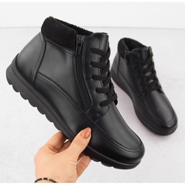 Kényelmes, szigetelt fekete bőrcsizma a Filippo DBT6629-től