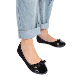 Fekete lapos balettlakások Fekete lapos balettlakások