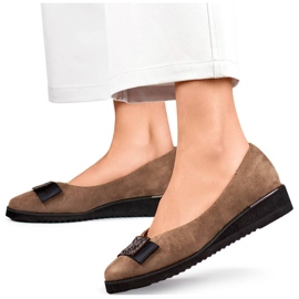 Női velúr ékcipő szürkés színű díszítéssel GD-FL766T bézs Női velúr ékcipő szürkés színű díszítéssel GD-FL766T bézs