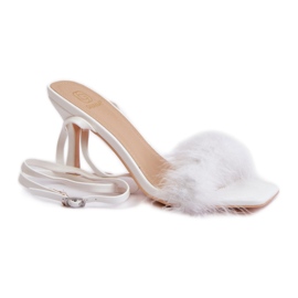 JRX2402 modell szandál fehér