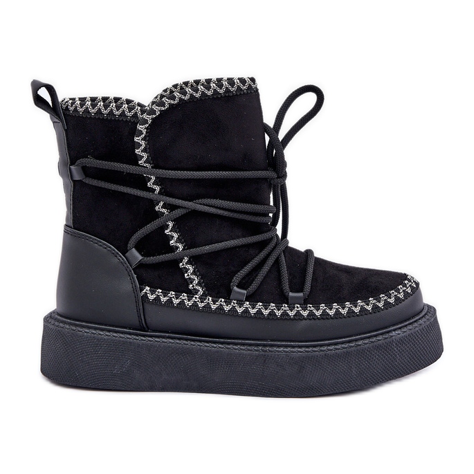 Hímzéssel ellátott női hócsizma, fekete