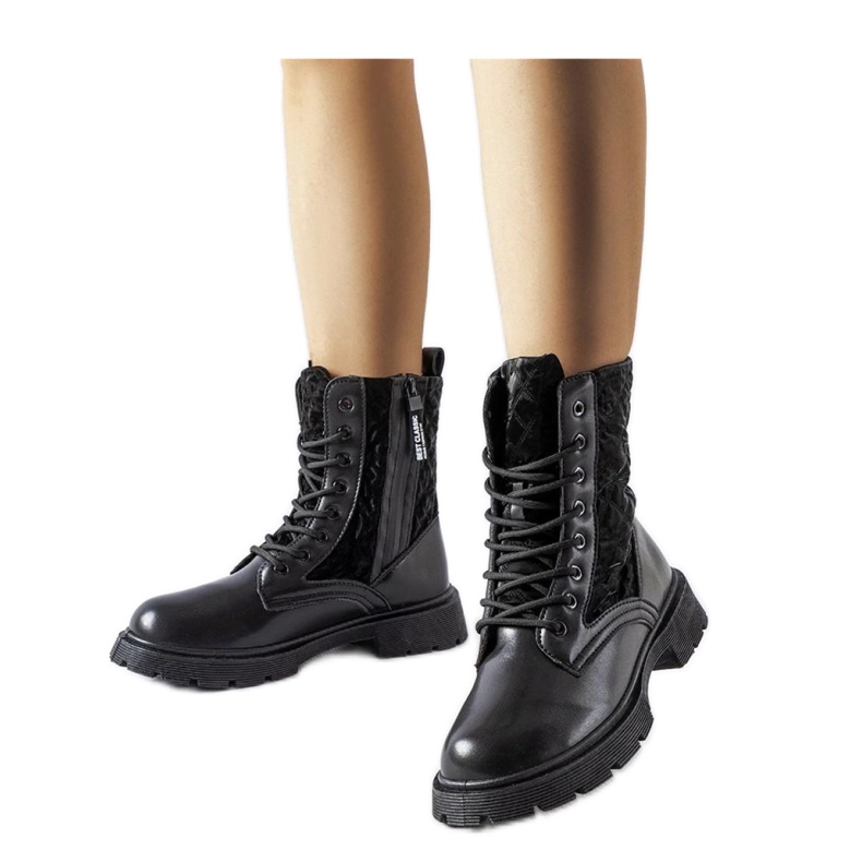 Fekete Jalbert csizma - Solea foltvarrás