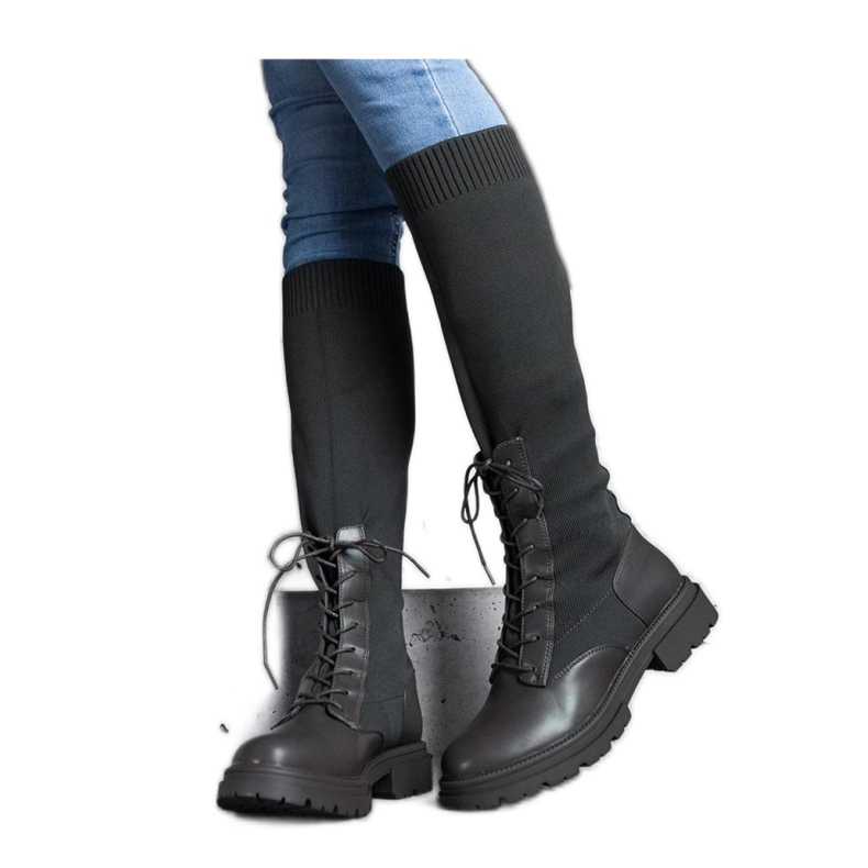 Zöld bebújós csizma rugalmas anyag felsőrésszel a Luana - Solea cégtől