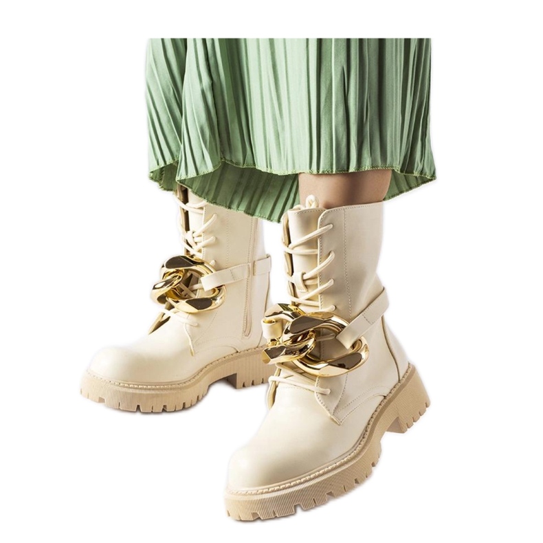 Bézs színű túrabakancs Galar lánccal - Solea