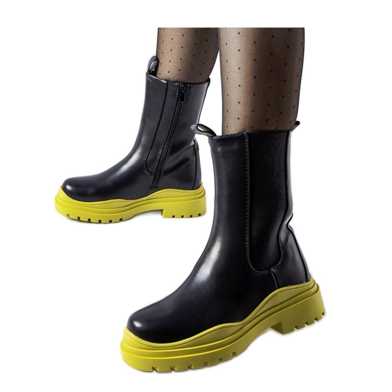 Fekete bokacsizma színes talppal a Delebio - Solea-tól