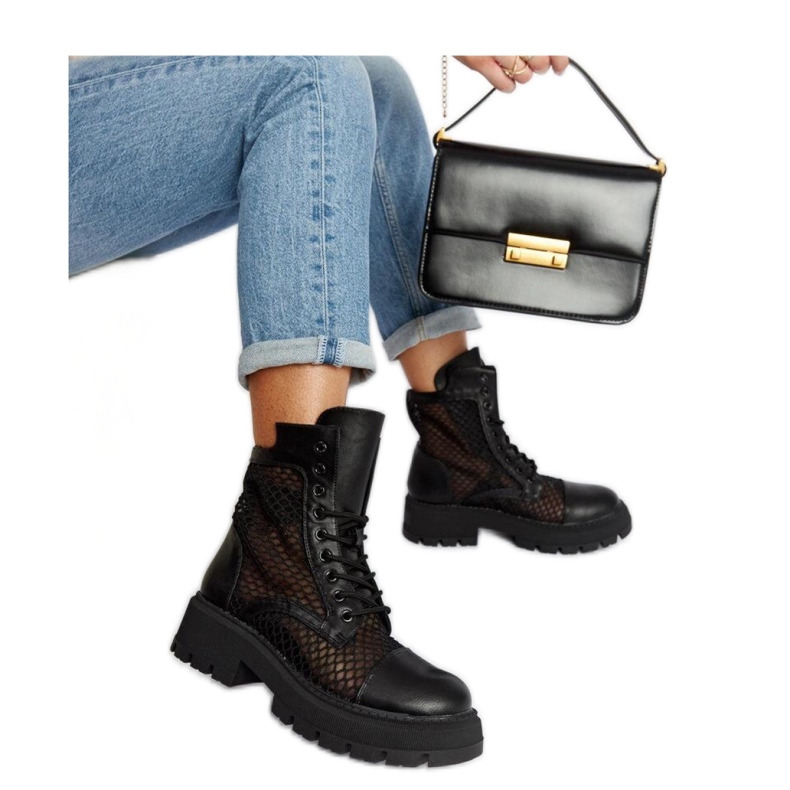 Fekete átlátszó csizma