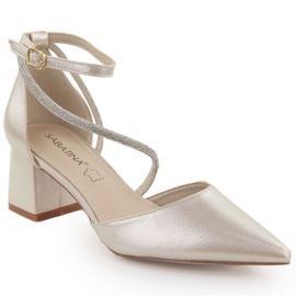 Női hegyes orrú szandál cirkóniákkal, arany Sabatina aranysárga