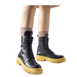 Fekete tornacipő sárga talppal Quennie - Solea