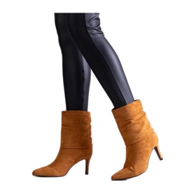 Barna magas sarkú csizma Bileis - Solea