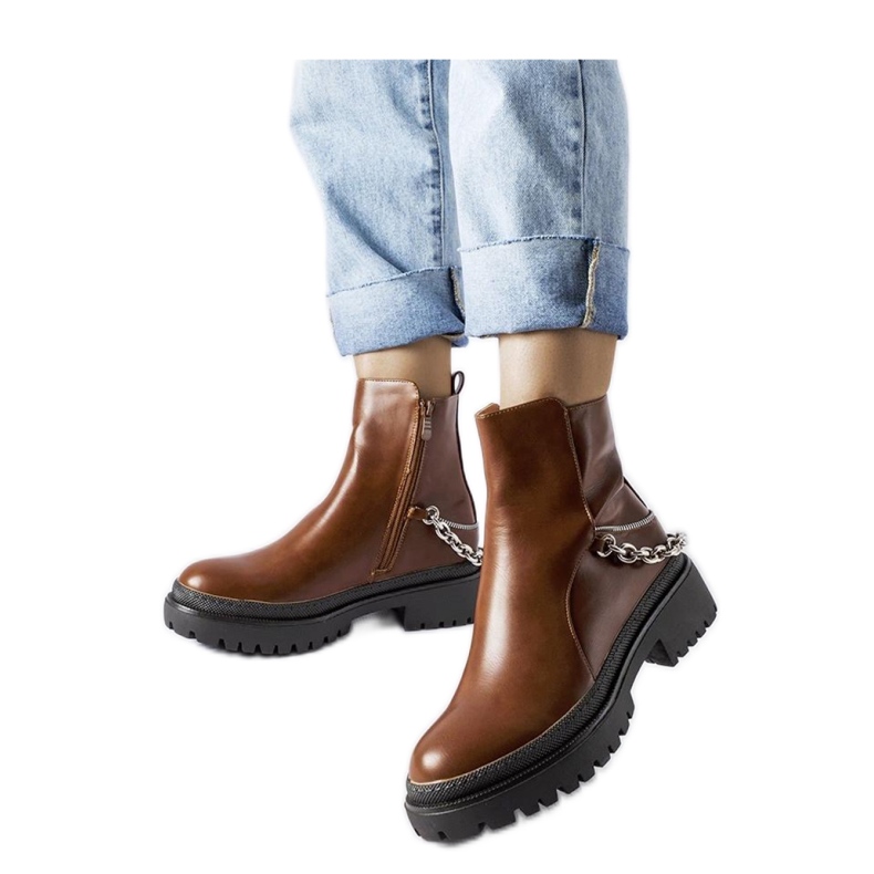 Barna bokacsizma Muqaddim lánccal - Solea