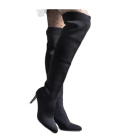 Fekete slip-on magas sarkú csizma elasztikus felsőrésszel