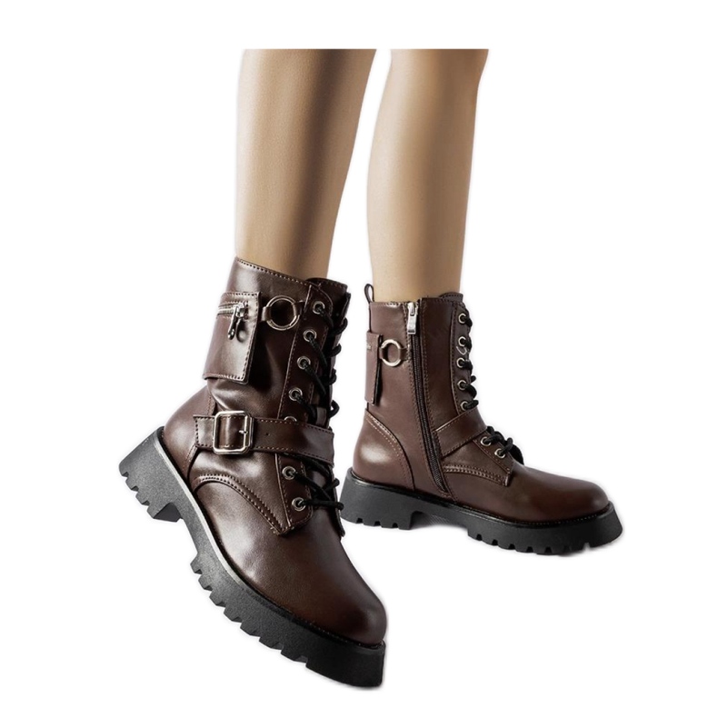 Barna szigetelt munkástáska tokkal