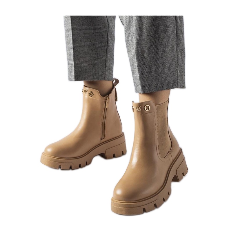 Bézs színű hőszigetelt dekoratív bokacsizma