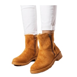 Barna szigetelt csizma