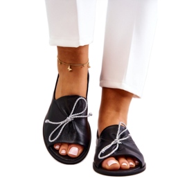 Balett lakások Nicole 2660/001 fekete modell