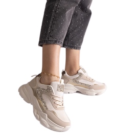 Bézs színű tornacipő csillogó betétekkel