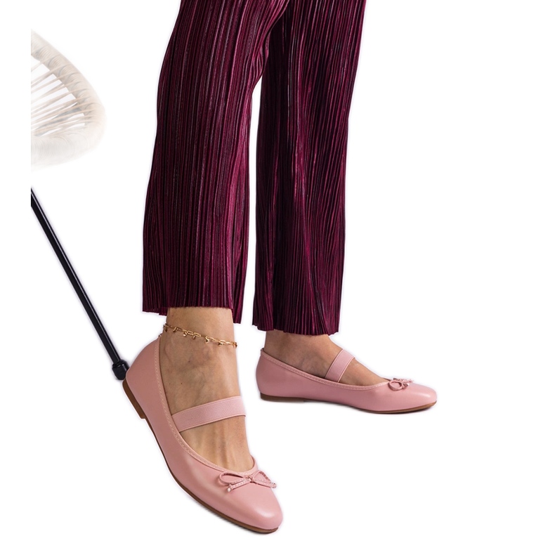 Rózsaszín balerinák, elasztikus zenekarral és dekoratív íj