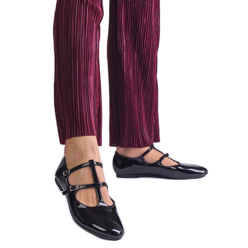 A fekete balerinák egy csatgal laktoltak A fekete balerinák egy csatgal laktoltak