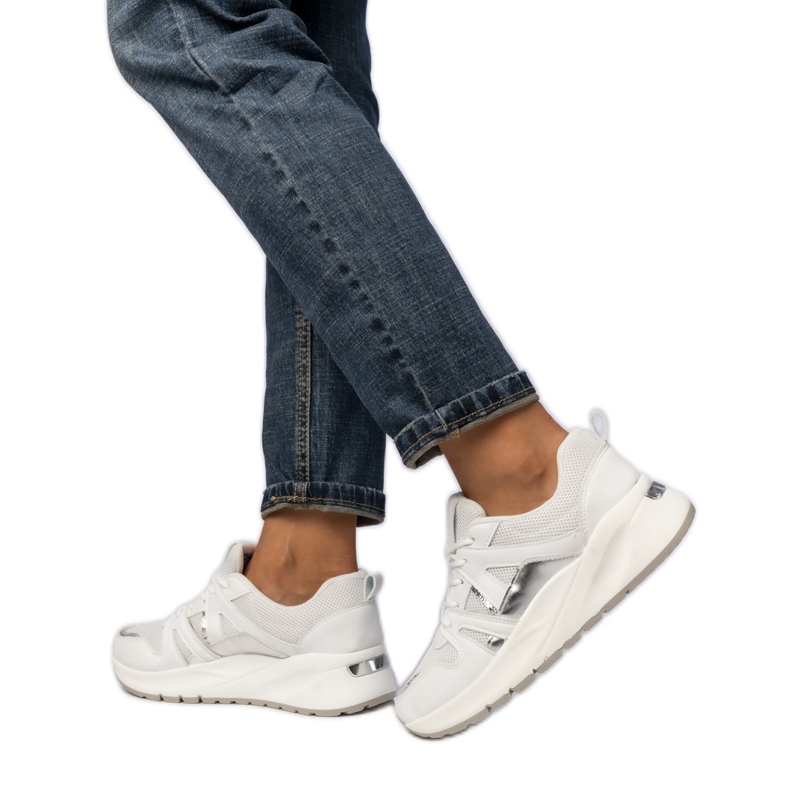 Női fehér sport cipők