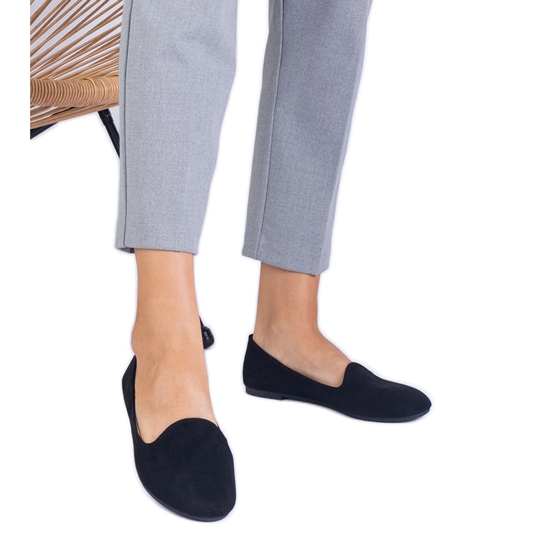 Fekete klasszikus balerinák az Ekozamszból