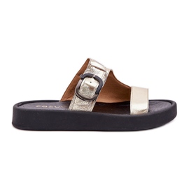 Női bőr papucs a Zazoo 3024 Zloty platformon aranysárga