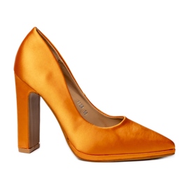 Női lavana narancssárga szivattyúk