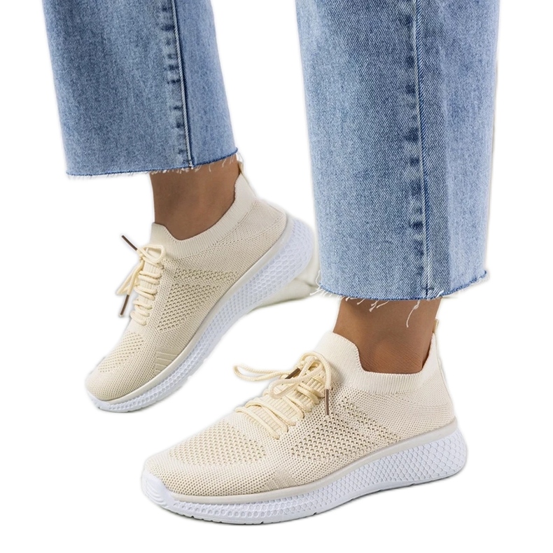 Michael's bézs színű sportcipő