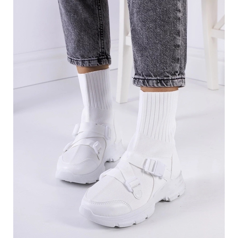 D/GMR Fehér kerecsensólyom tornacipő