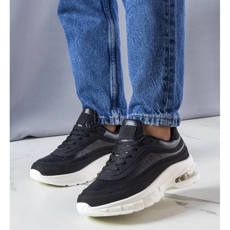 D/GMR Courtne fekete tornacipő