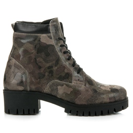 Vinceza Fűzős csizma protektorral zöld Vinceza Fűzős csizma protektorral zöld