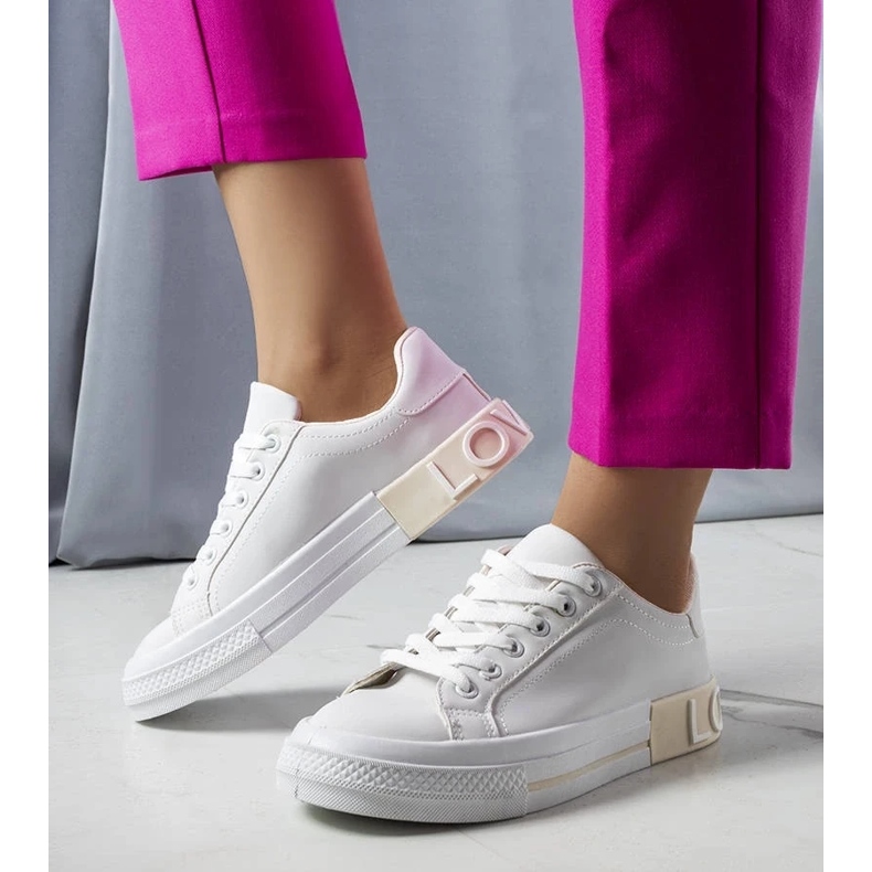 D/GMR Nora felirattal díszített, fehér és bézs színű tornacipő