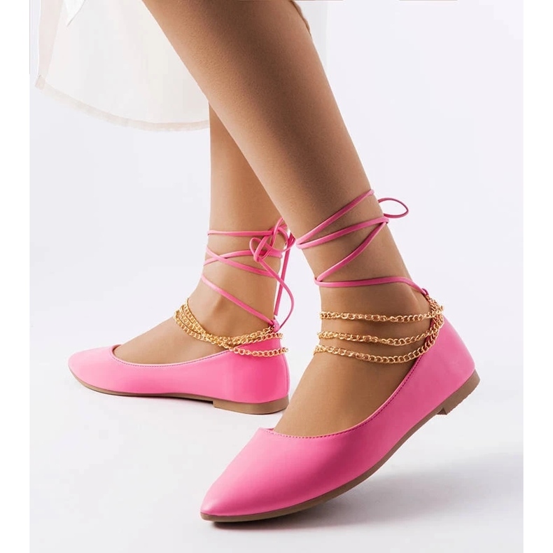 D/GMR Rózsaszín balerinák dekoratív csattal a Donattól