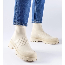 D/GMR Bézs színű tornacipő rugalmas Varden felsőrésszel D/GMR Bézs színű tornacipő rugalmas Varden felsőrésszel