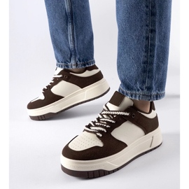 D/GMR Barna tornacipő a Crim platformon D/GMR Barna tornacipő a Crim platformon