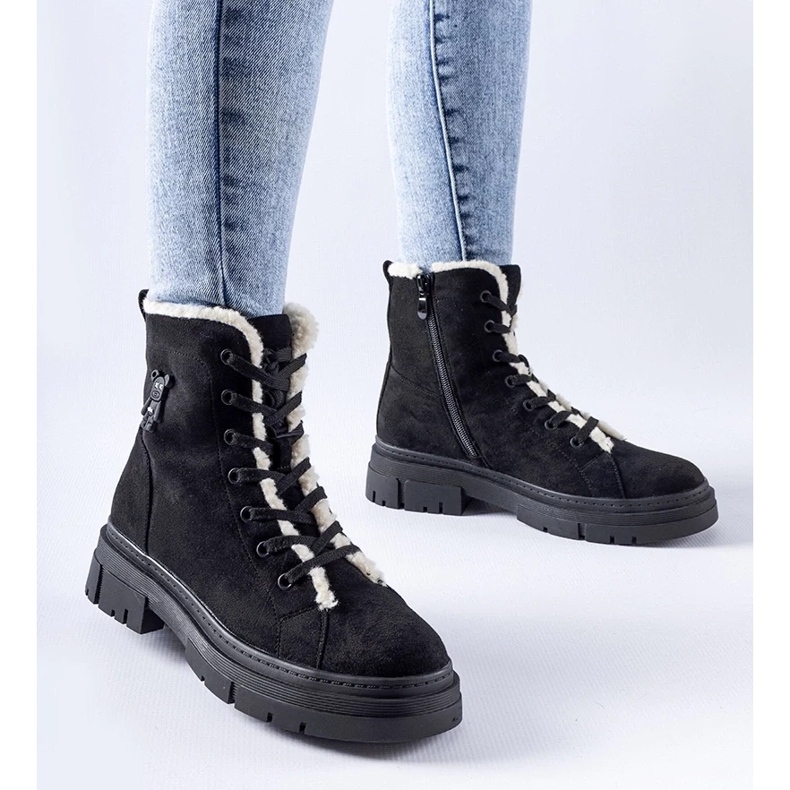 D/CEO Fekete szigetelt bokacsizma Pompei öko-velúrból