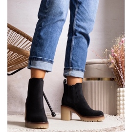 D/CEO Fekete bokacsizma feltűnő Nurea magassarkún D/CEO Fekete bokacsizma feltűnő Nurea magassarkún