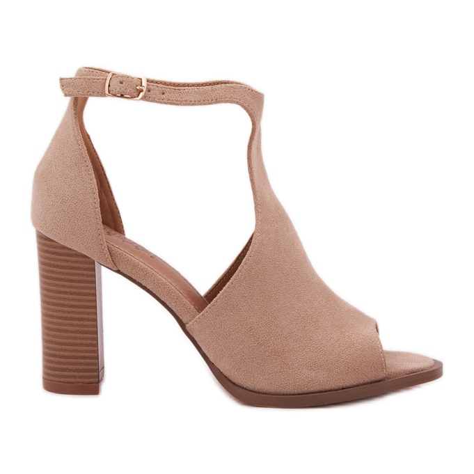 Szandál az öko velúr bézs poszton